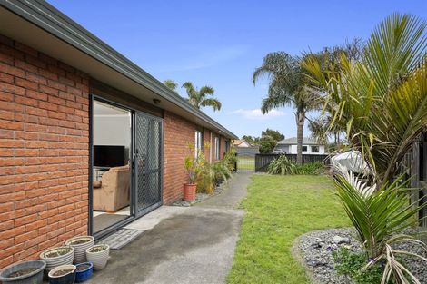 Photo of property in 49 Kane Road, Papamoa Beach, Papamoa, 3118