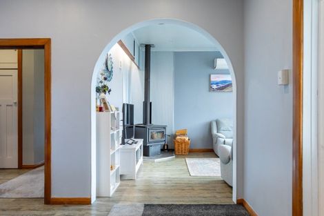 Photo of property in 55 Swinburn Street, Dannevirke, 4930