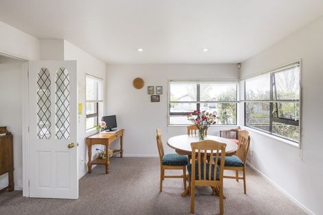 Photo of property in 8 Colorado Crescent, Milson, Palmerston North, 4414