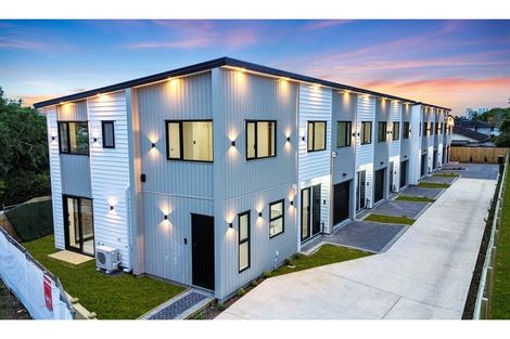 Photo of property in 7/73 Victoria Road, Papatoetoe, Auckland, 2025