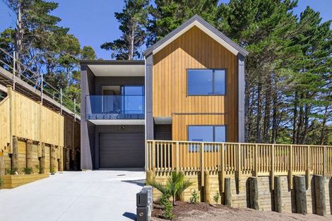 Photo of property in 244e West Hoe Heights, Orewa, 0931