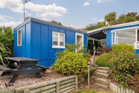 Photo of property in 17 Purau Avenue, Diamond Harbour, 8972