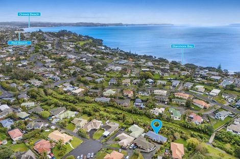 Photo of property in 2/20 Greta Place, Stanmore Bay, Whangaparaoa, 0932