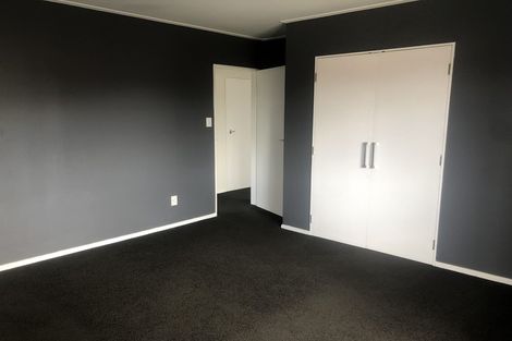 Photo of property in 3/175 Queens Drive, Lyall Bay, Wellington, 6022