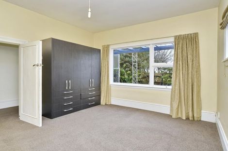 Photo of property in 34 Olliviers Road, Phillipstown, Christchurch, 8011