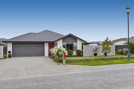 Photo of property in 4 Ethereal Crescent, Mount Pisa, Cromwell, 9383