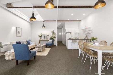 Photo of property in Aulsebrooks Apartments, 9/178 Wakefield Street, Te Aro, Wellington, 6011