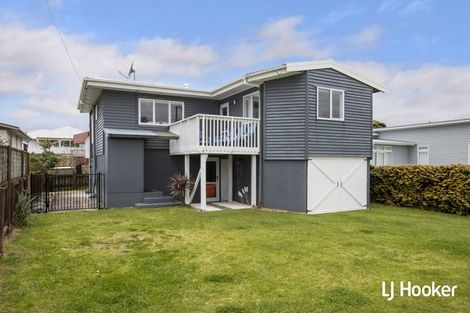Photo of property in 53a Dillon Street, Waihi Beach, 3611