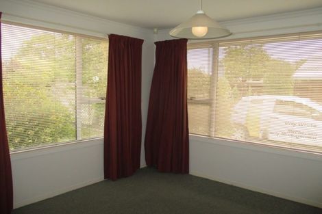 Photo of property in 403 Mairehau Road, Parklands, Christchurch, 8083