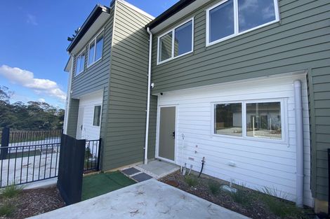 Photo of property in 39 Kaimai Avenue, Massey, Auckland, 0614