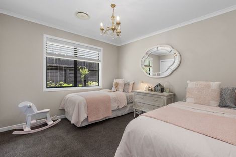 Photo of property in 10 Benmore Crescent, Pyes Pa, Tauranga, 3112