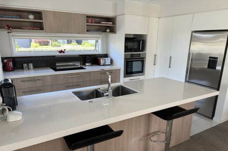 Photo of property in 23 Saint Pauls Drive, Brookfield, Tauranga, 3110