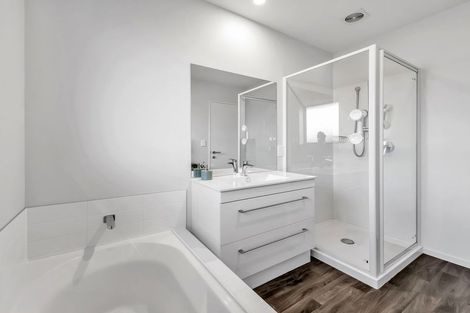 Photo of property in 5 Fountain Place, Rolleston, 7614