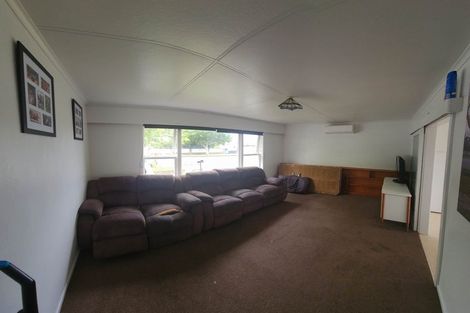 Photo of property in 147 Winchester Street, Levin, 5510