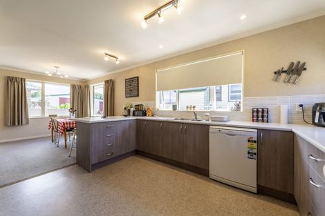 Photo of property in 14 Smith Street, Waimate, 7924