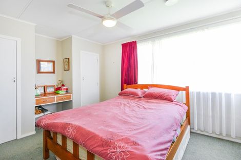 Photo of property in 38 Folkestone Drive, Flaxmere, Hastings, 4120