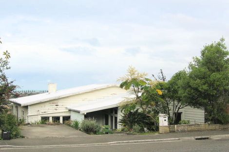 Photo of property in 37 Simla Terrace, Hospital Hill, Napier, 4110