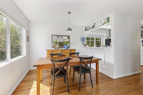 Photo of property in 86a Volga Street, Island Bay, Wellington, 6023