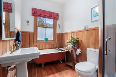 Photo of property in 32 Main Road, Te Kauwhata, 3710
