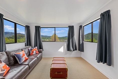 Photo of property in 6 Moana View Road, Waikawa, Picton, 7220