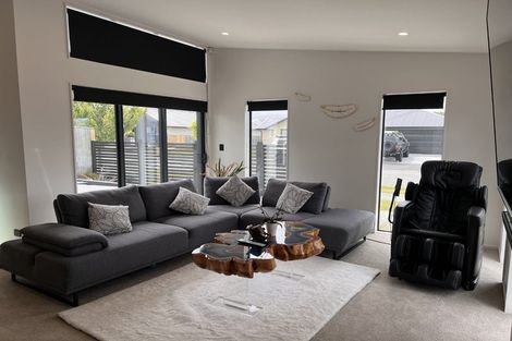 Photo of property in 24 Sarikei Avenue, Northwood, Christchurch, 8051