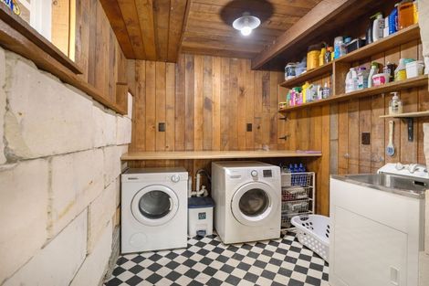 Photo of property in 19 Wharfe Street, South Hill, Oamaru, 9400