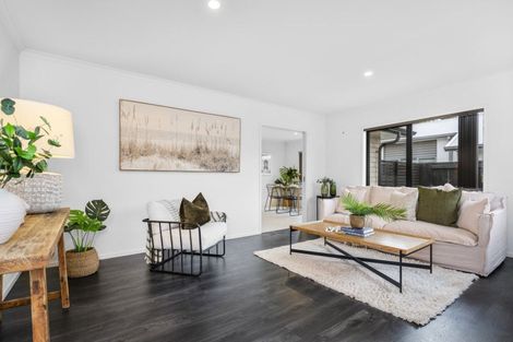 Photo of property in 8 Double Bay Road, Pyes Pa, Tauranga, 3112