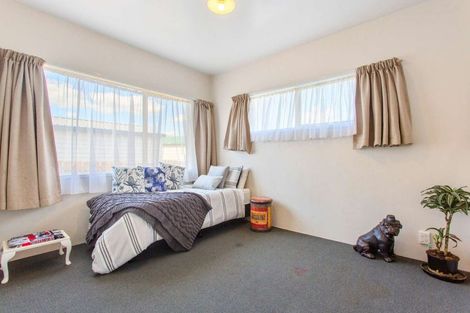 Photo of property in 7 Foxlaw Street, Randwick Park, Auckland, 2105