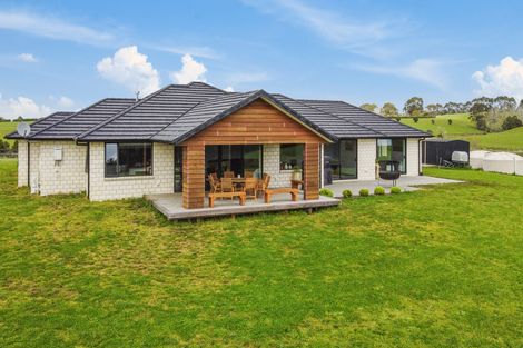 Photo of property in 576b Te Ahu Ahu Road, Waimate North, Kerikeri, 0293