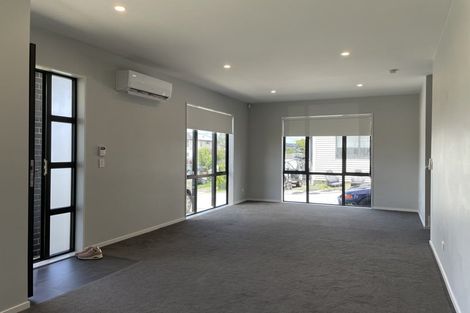 Photo of property in 1 Hanga Place, Papatoetoe, 2024