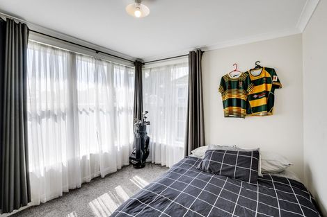 Photo of property in 1122 Jellicoe Street, Mayfair, Hastings, 4122