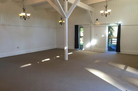 Photo of property in 1 Whitford Park Road, Whitford, Howick, 2571