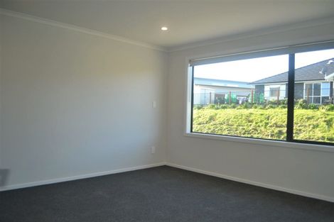 Photo of property in 18a Omaka Place, Aotea, Porirua, 5024
