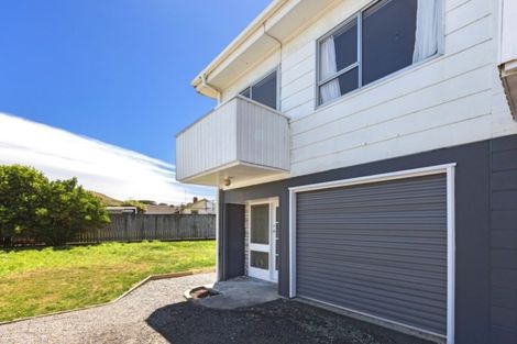 Photo of property in 10/22 Bay Drive, Titahi Bay, Porirua, 5022