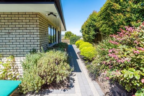 Photo of property in 19a Paparoa Road, Cockle Bay, Auckland, 2014