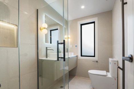 Photo of property in 2a Rangitoto Terrace, Milford, Auckland, 0620