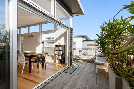 Photo of property in 312a Beverley Terrace, Whangamata, 3620