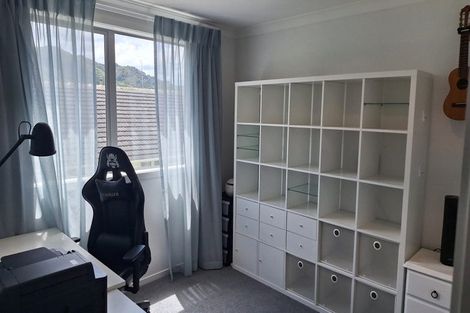 Photo of property in 44a Pine Avenue, Upper Hutt Central, Upper Hutt, 5018