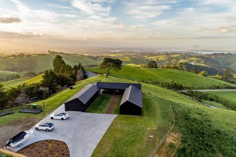 Photo of property in 668 Kaitemako Road, Welcome Bay, Tauranga, 3175