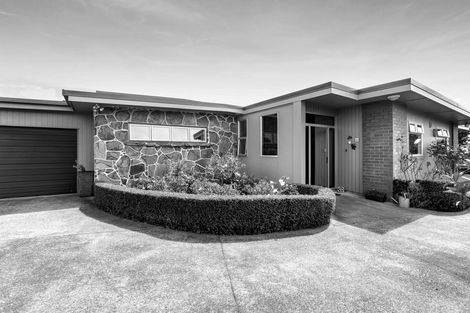 Photo of property in 28 Maire Street, Hawera, 4610