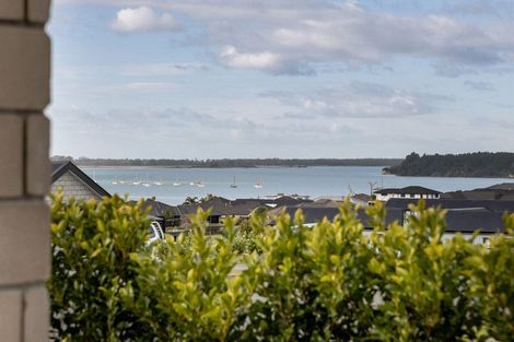 Photo of property in 44 Ridge Drive, Omokoroa, 3114