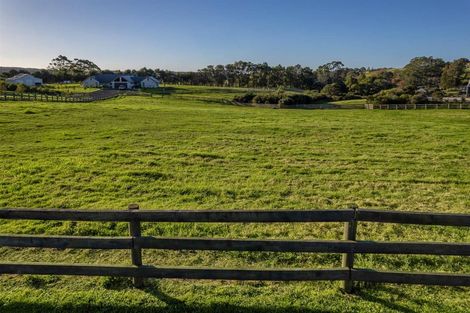 Photo of property in 20a Diamond Lane, Riverhead, 0793