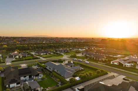 Photo of property in 26 Mike Smith Drive, Cambridge, 3434