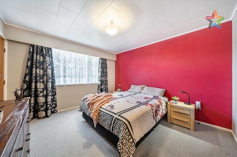 Photo of property in 19 Christchurch Crescent, Kelson, Lower Hutt, 5010