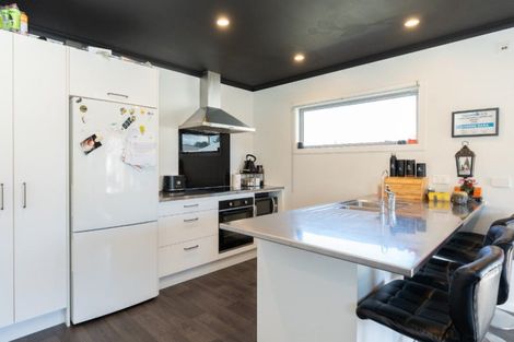 Photo of property in 6 Forth Crescent, Glenview, Hamilton, 3206