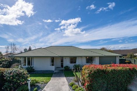 Photo of property in 22 Vining Crescent, Stoke, Nelson, 7011