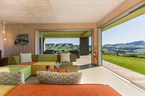 Photo of property in 157 Walcott Lane, Kahuranaki, 4295