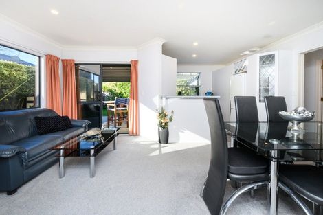 Photo of property in 33 Manuka Street, Hokowhitu, Palmerston North, 4410