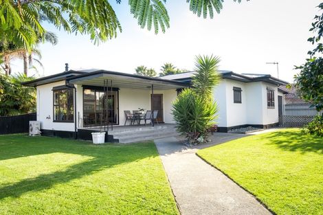 Photo of property in 7 Anzac Avenue, Onekawa, Napier, 4110