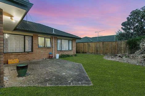 Photo of property in 47 Sandwick Drive, Weymouth, Auckland, 2103